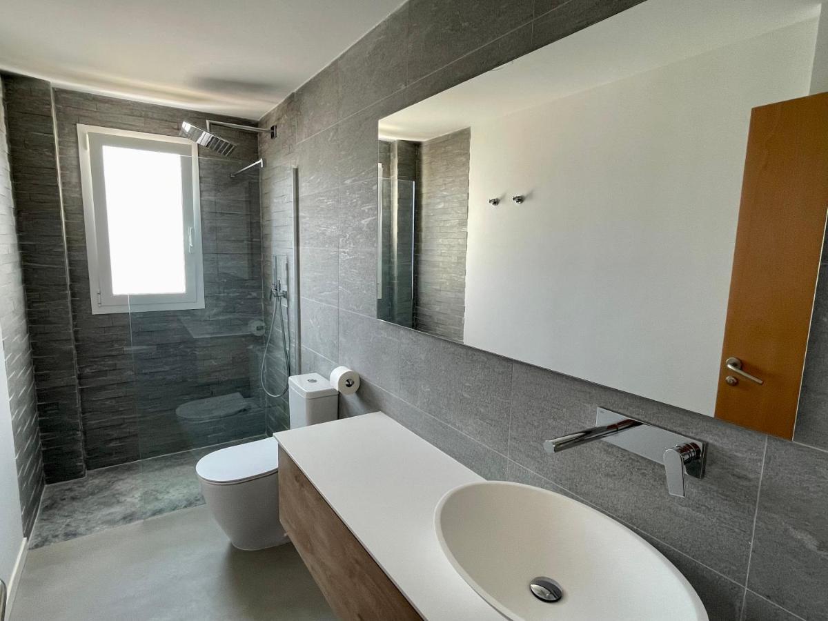 Beautiful Penthouse With Pool And Wonderful Beach View オリーバ エクステリア 写真